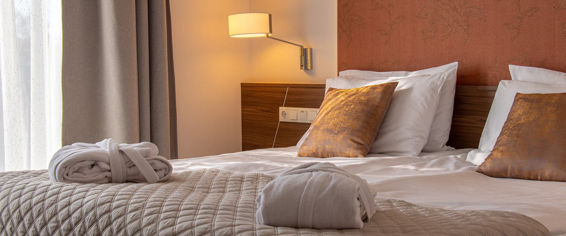 De Luxe Corner suite - Bath View