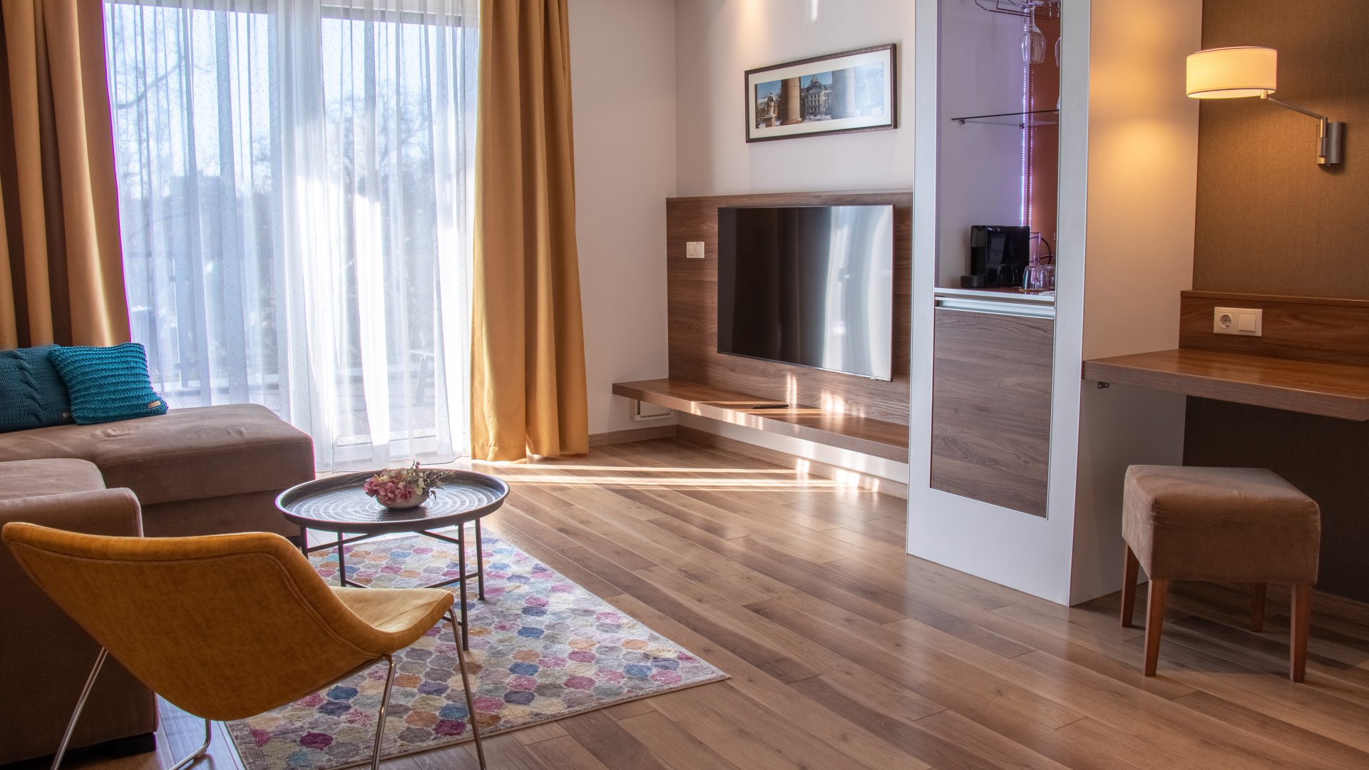 De Luxe Corner lakosztály - Eged-hegy felé néző