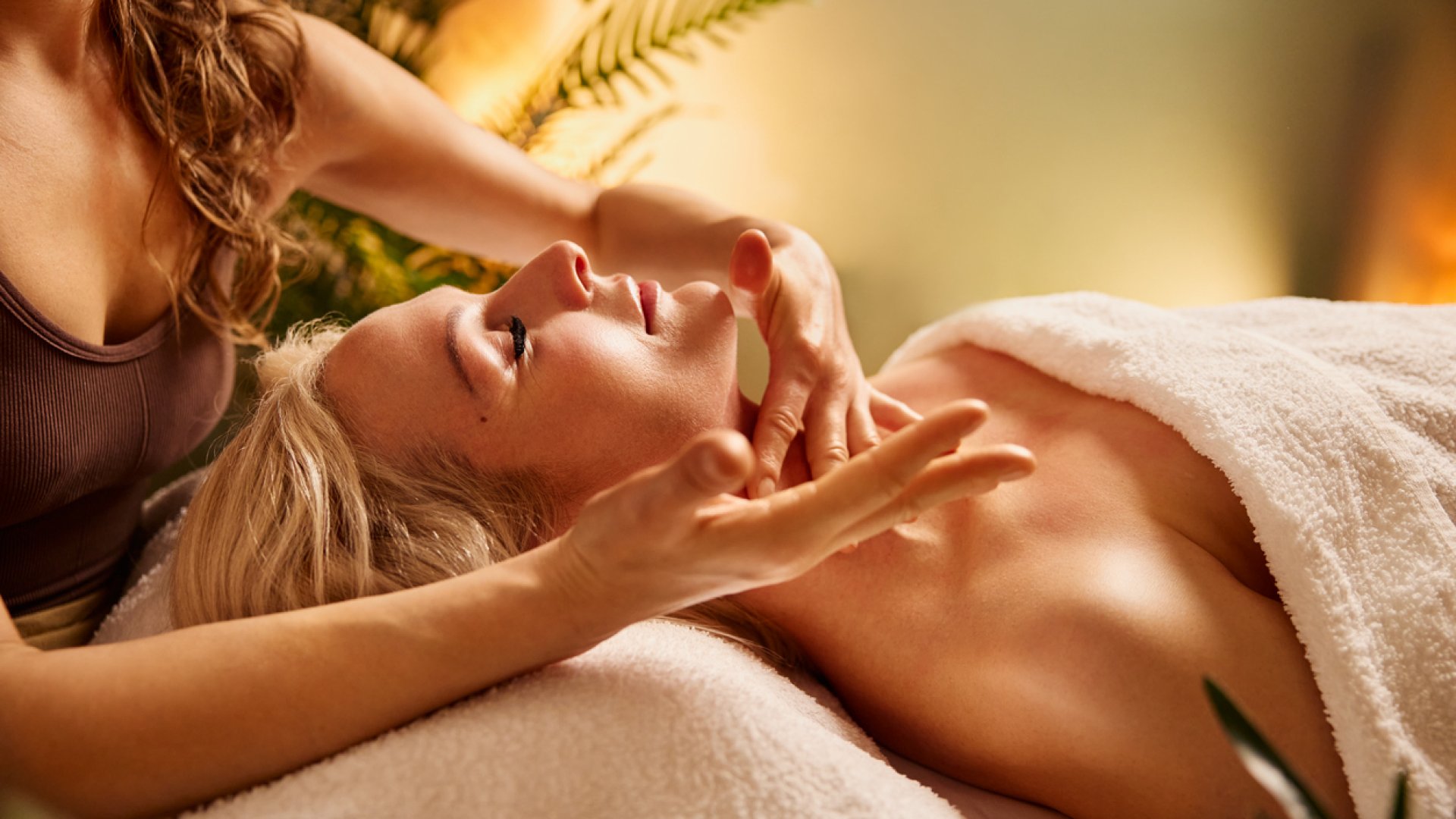 A masszázs több mint pihenés – az érintés gyógyító ereje a Platánban