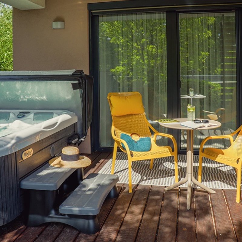 Platan Romantic Recharge Package Offer