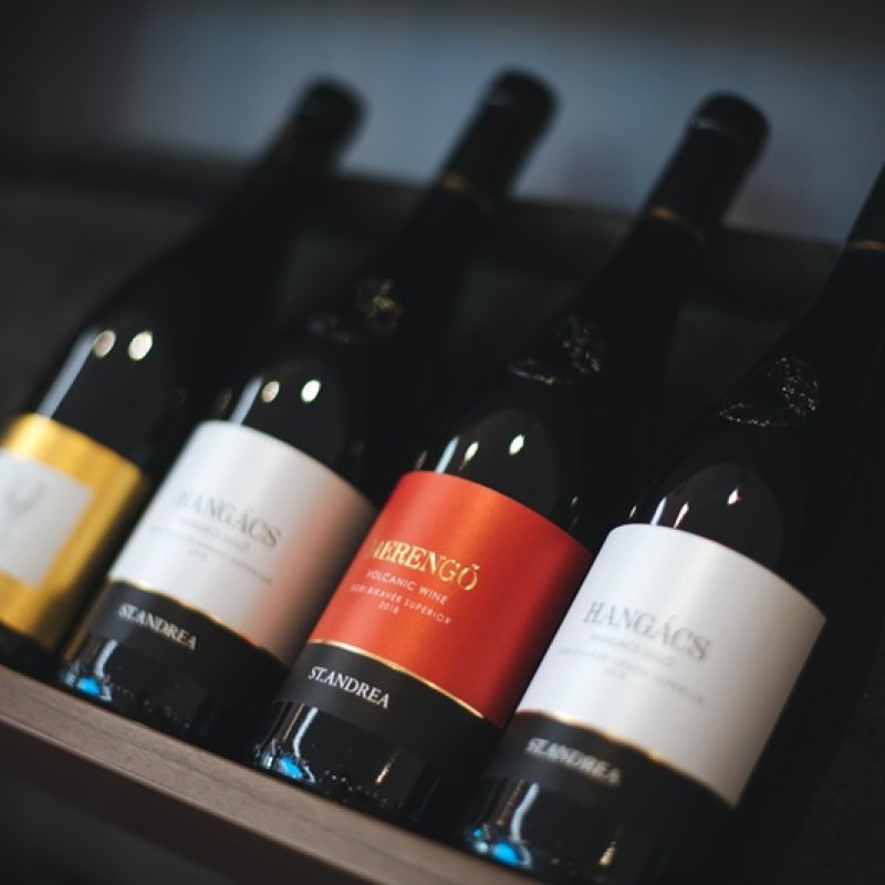 Platán Wine Enthusiasts Package Offer