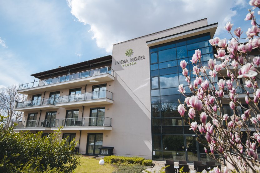 pünkösdi piihennés